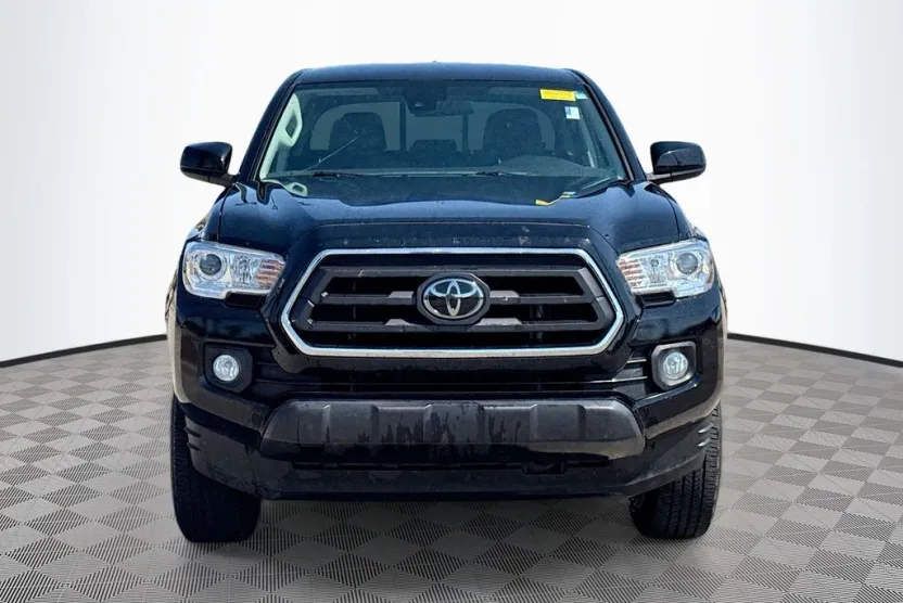 2022 Toyota Tacoma SR5 photo 1