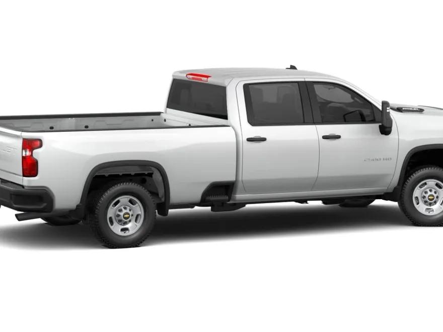 2024 Chevrolet Silverado 2500HD photo 4