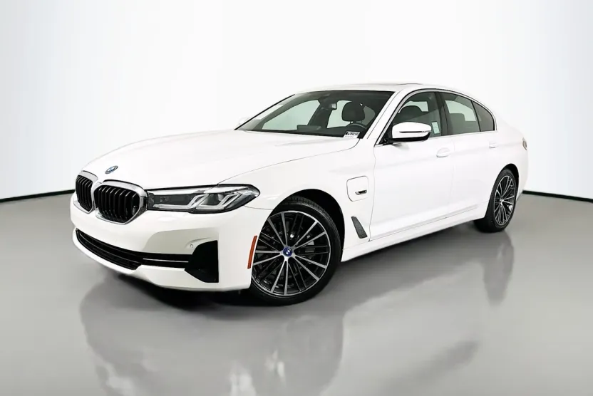 2023 Bmw 530e 5-Series photo 1