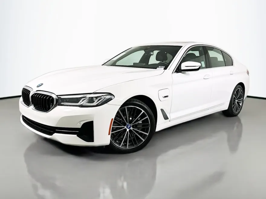 2023 Bmw 530e 5-Series photo 1