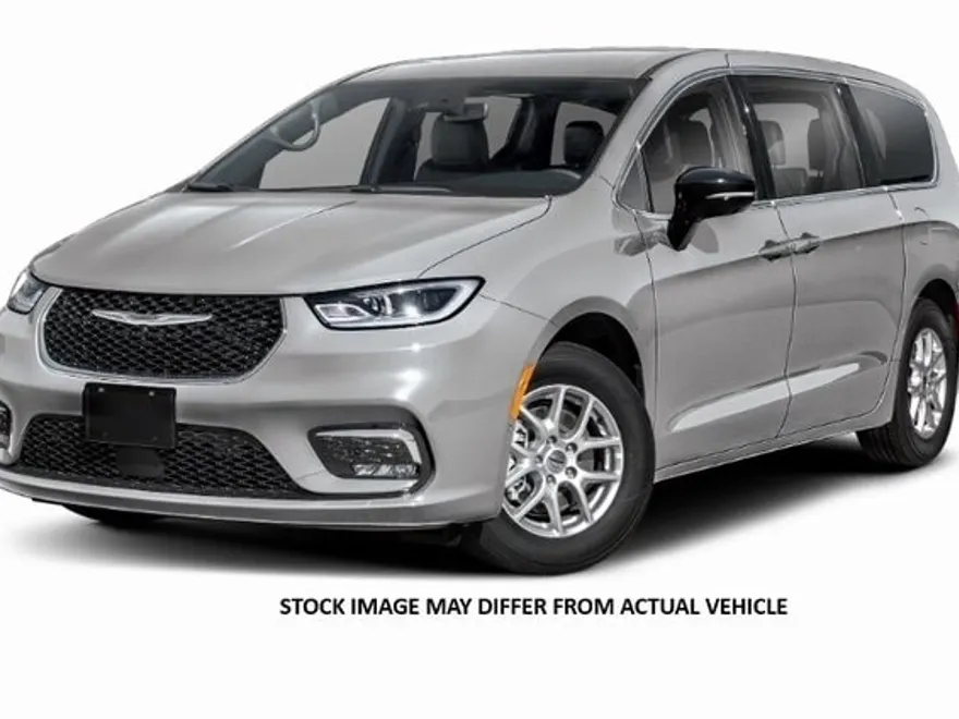 2026 Chrysler Pacifica Limited photo 1
