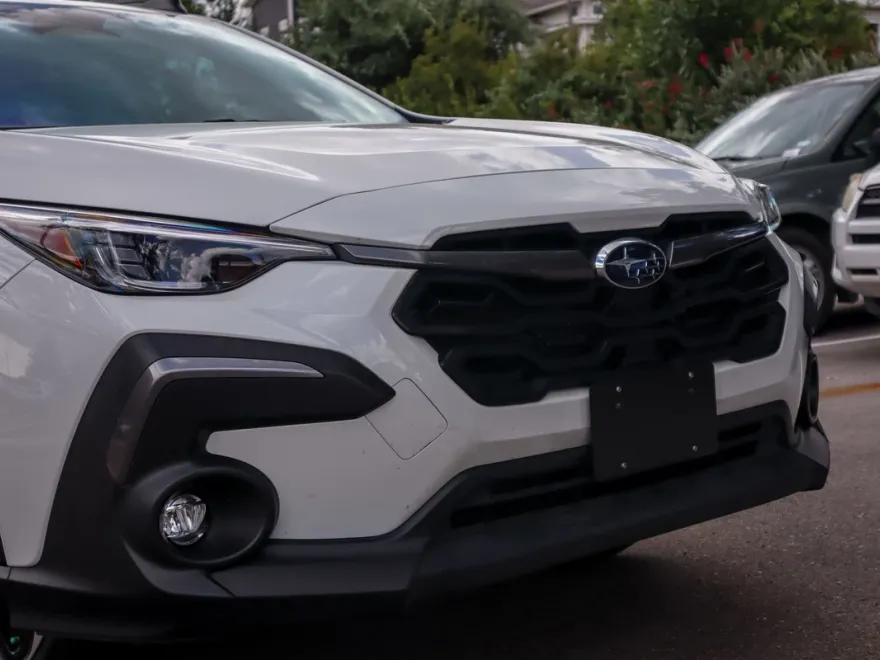 2024 Subaru Crosstrek Limited photo 1