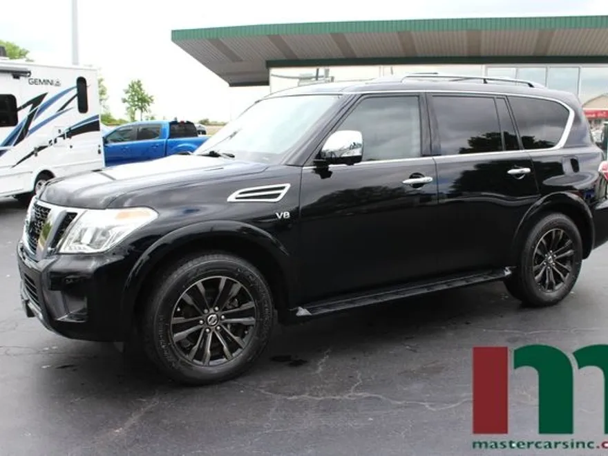 2019 Nissan Armada Platinum photo 1