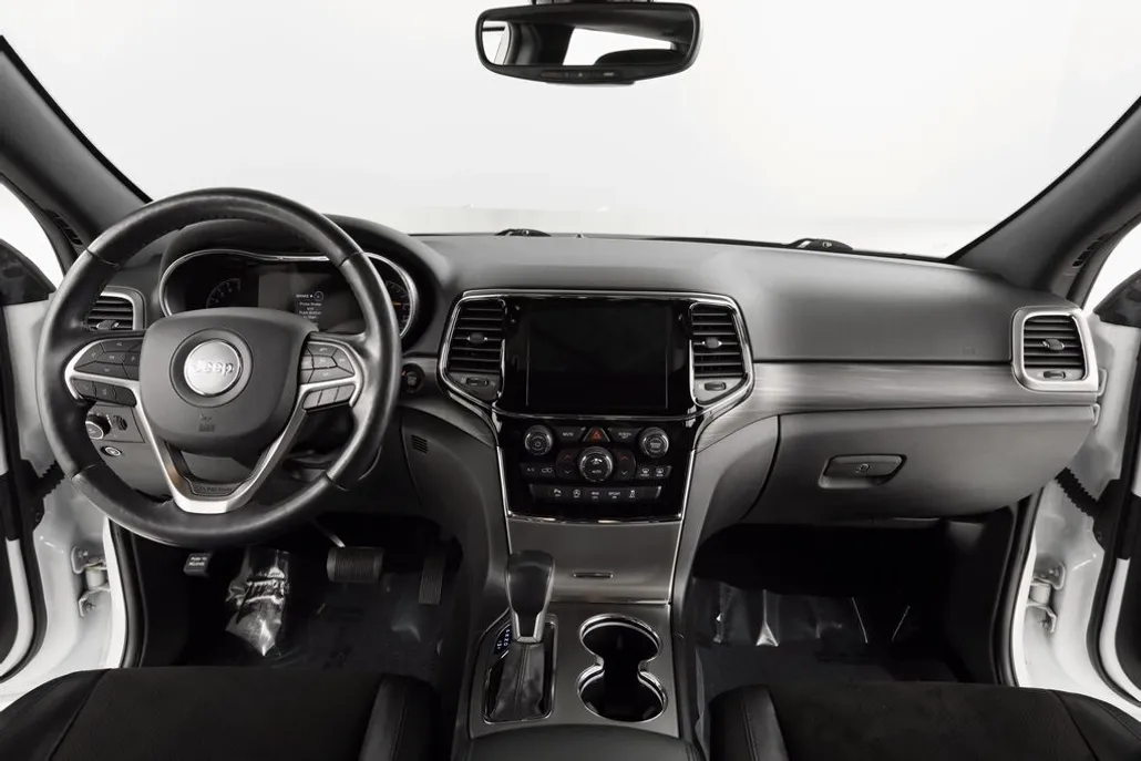 2020 Jeep Grand Cherokee Altitude photo 1