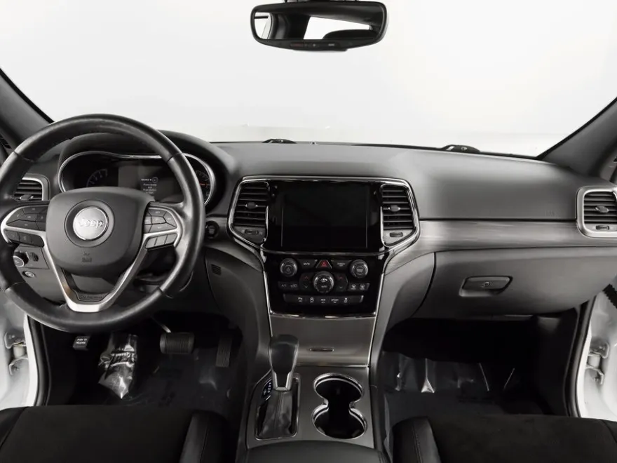 2020 Jeep Grand Cherokee Altitude photo 1
