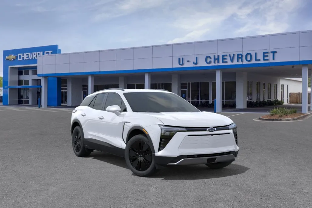 2025 Chevrolet Blazer EV photo 1
