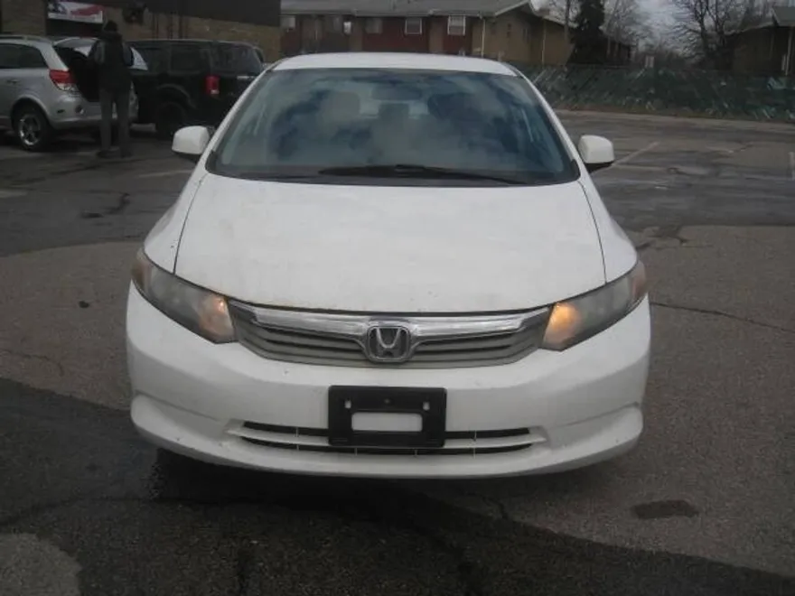 2012 Honda Civic LX photo 1