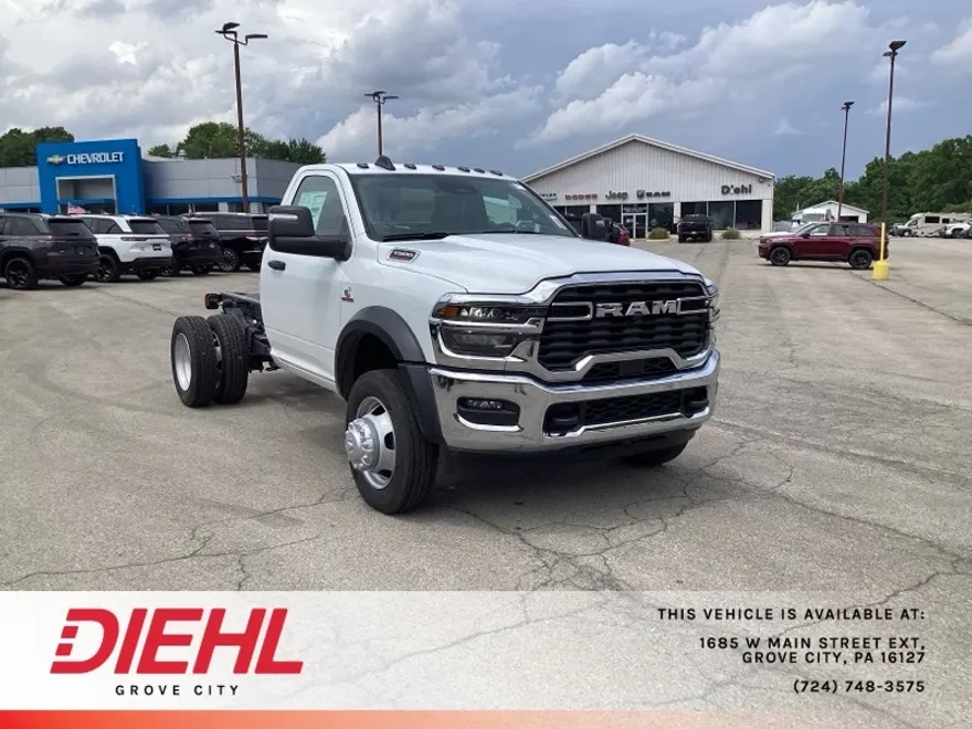 2025 Ram 5500 Tradesman photo 1