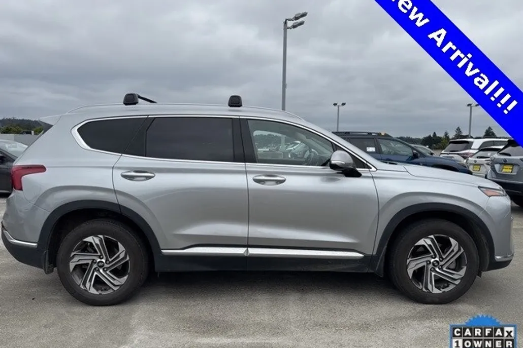 2022 Hyundai Santa Fe SEL Premium photo 1