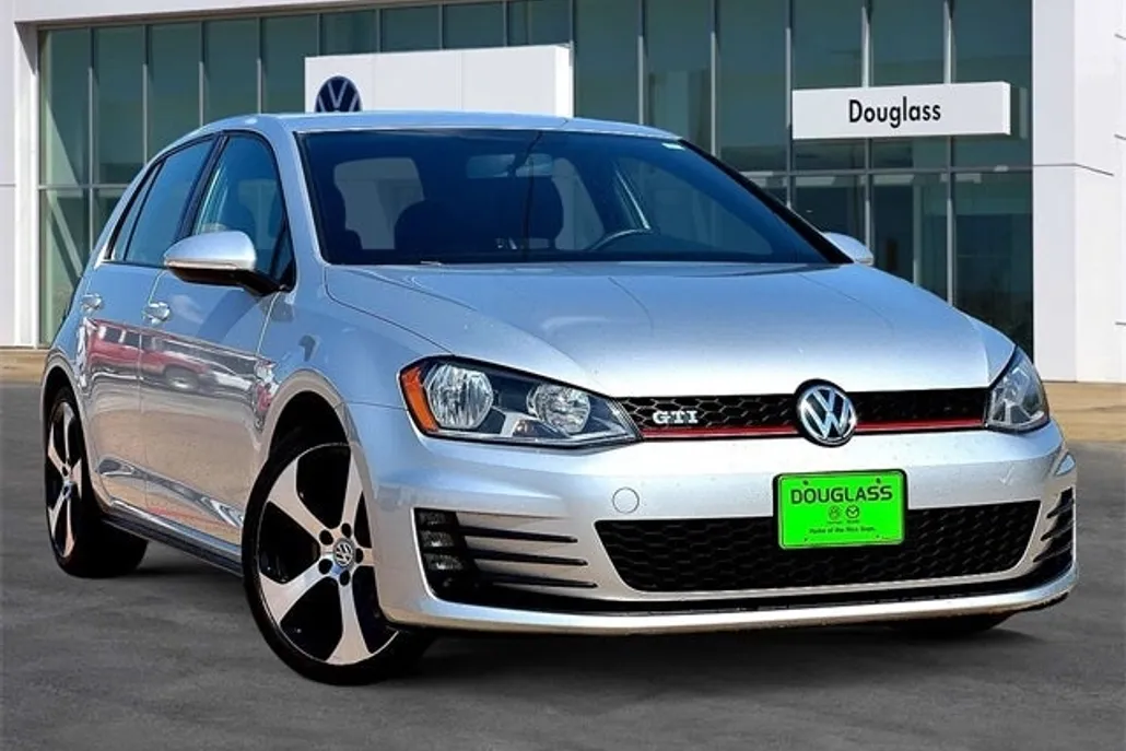 2015 Volkswagen Golf GTI S photo 1
