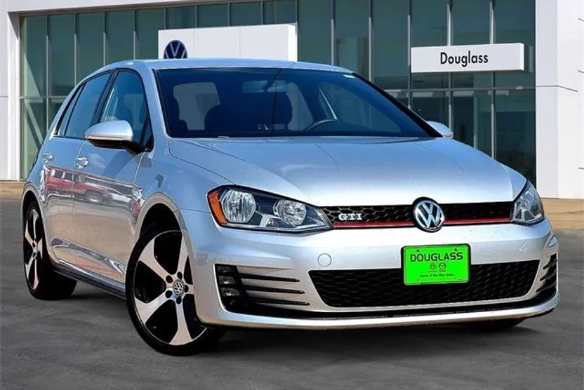 2015 Volkswagen Golf GTI S photo 1