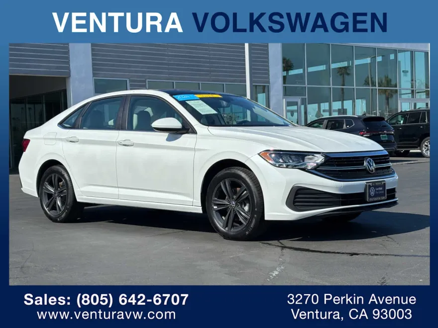 2024 Volkswagen Jetta SE photo 1