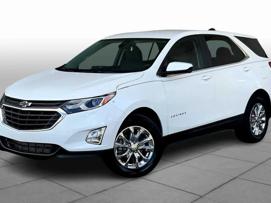 2021 Chevrolet Equinox LT photo 1