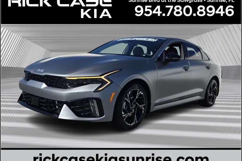 2026 Kia K5 GT-Line photo 1