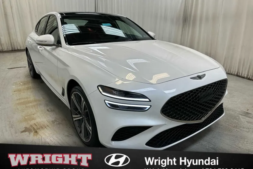 2025 Genesis G70 2.5T Sport Prestige photo 1