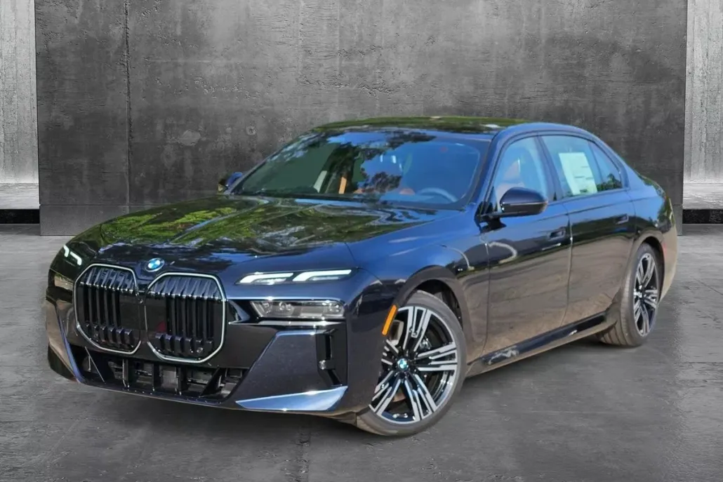 2025 Bmw 760i xDrive photo 1