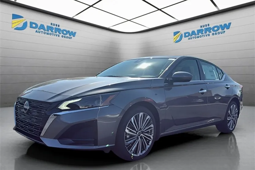 2025 Nissan Altima 2.5 SL photo 1