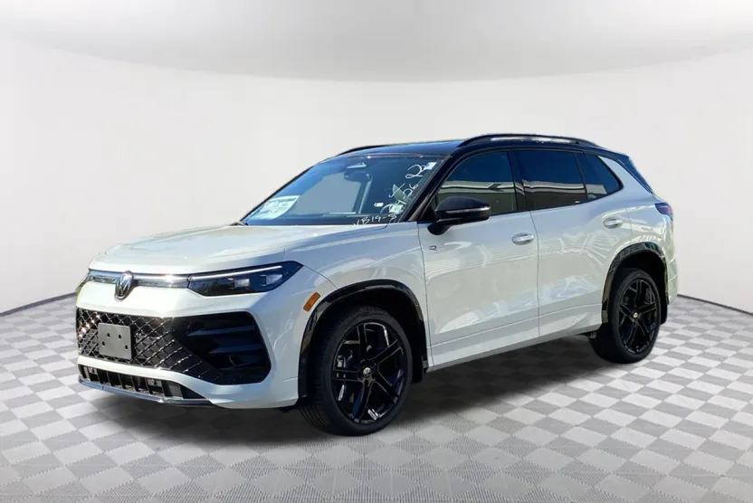 2025 Volkswagen Tiguan SE R-Line Black photo 1