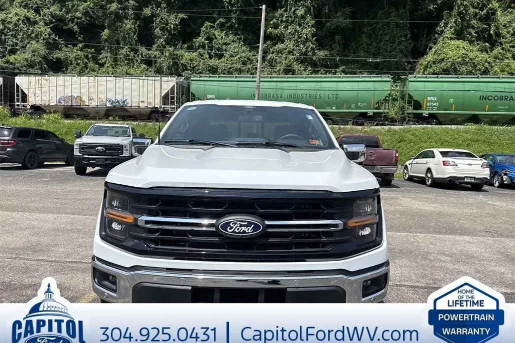 2025 Ford F-150 XLT photo 1