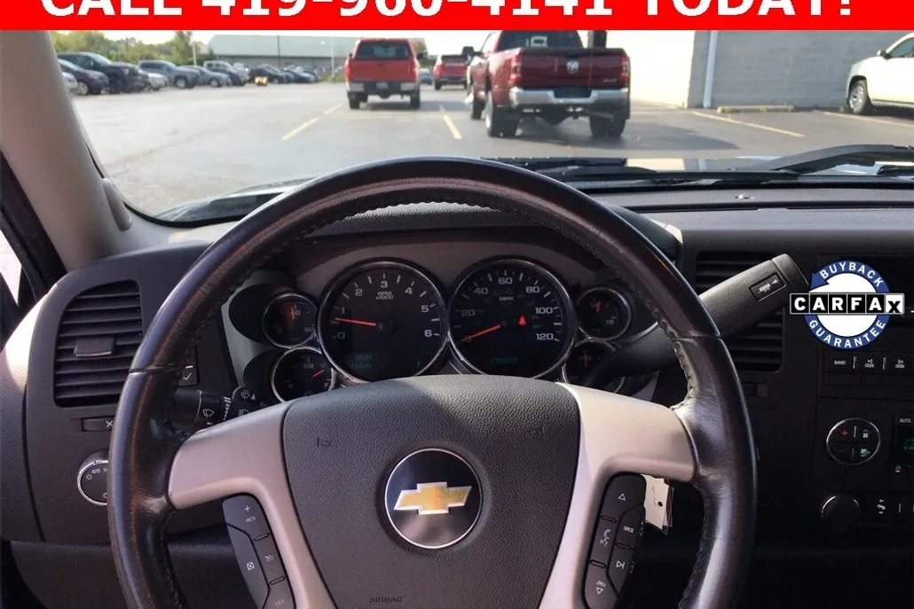 2011 Chevrolet Silverado 1500 LT photo 1
