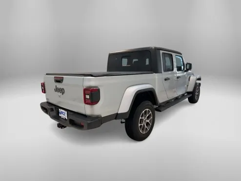 2024 Jeep Gladiator Sport S photo 4