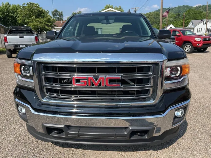 2015 Gmc Sierra SLE photo 1