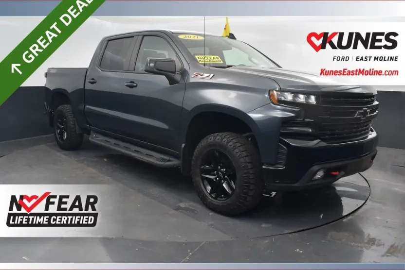 2021 Chevrolet Silverado 1500 LT Trail Boss photo 1