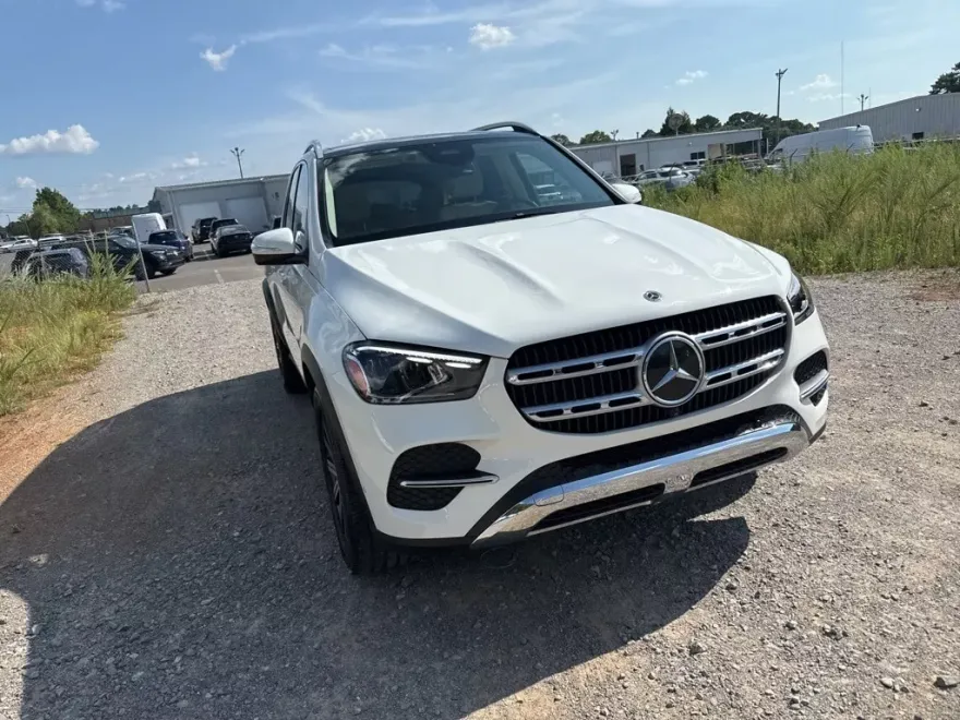 2024 Mercedes Benz GLE 450 4MATIC photo 1