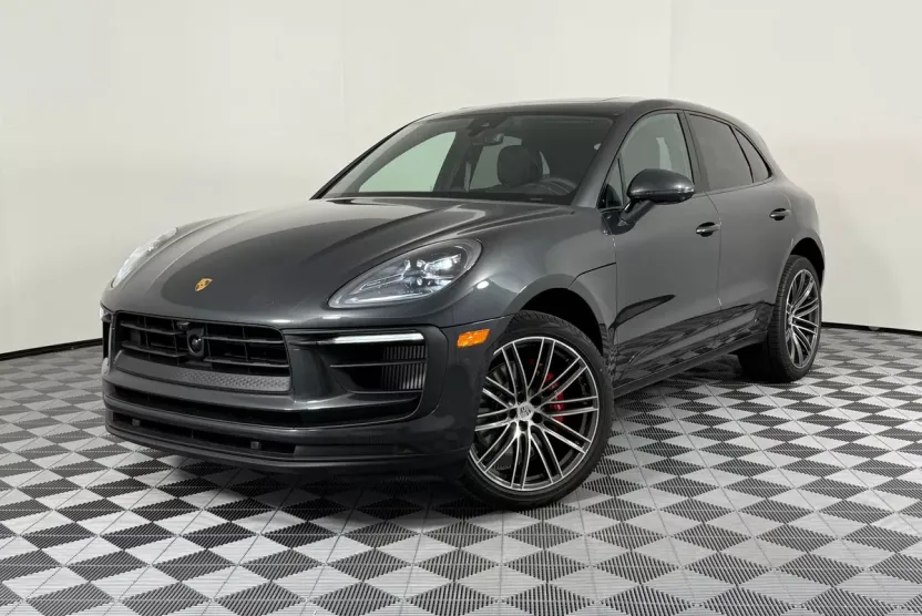 2026 Porsche Macan S photo 1