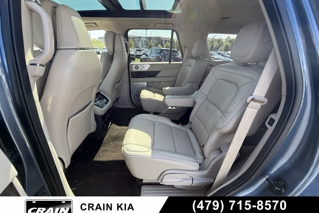 2018 Lincoln Navigator Reserve photo 1