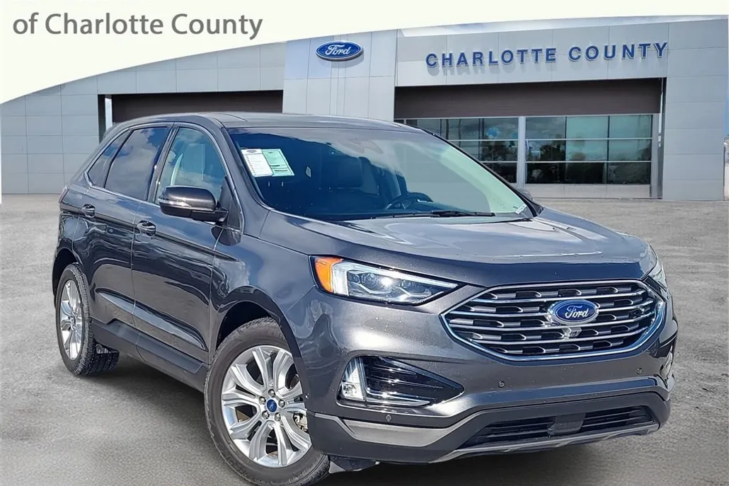 2020 Ford Edge Titanium photo 1