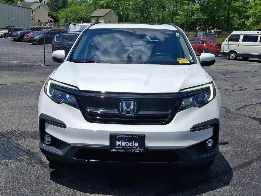 2022 Honda Pilot Special Edition photo 1