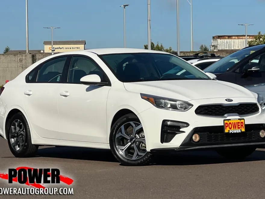 2020 Kia Forte LXS photo 1