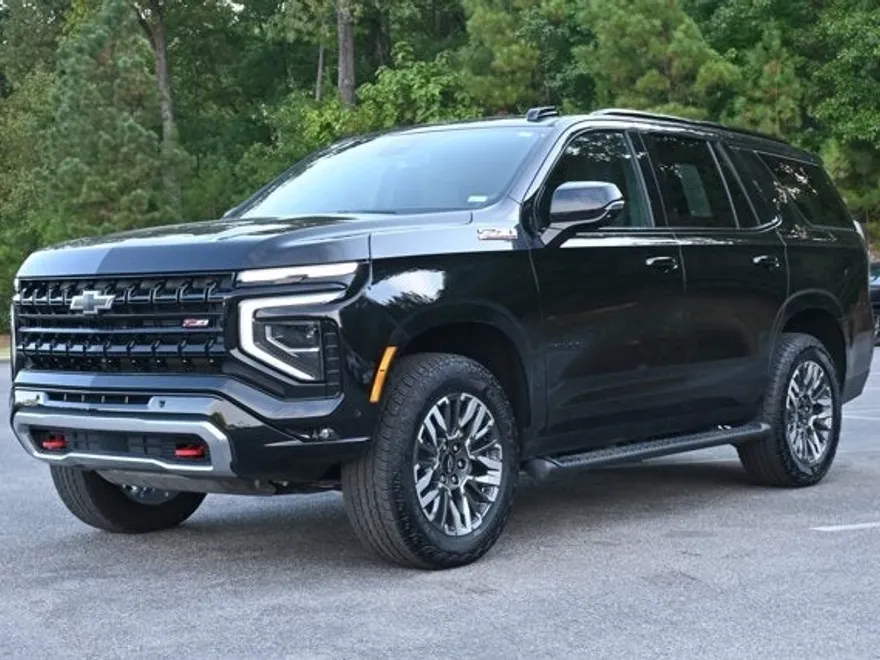 2025 Chevrolet Tahoe Z71 photo 1