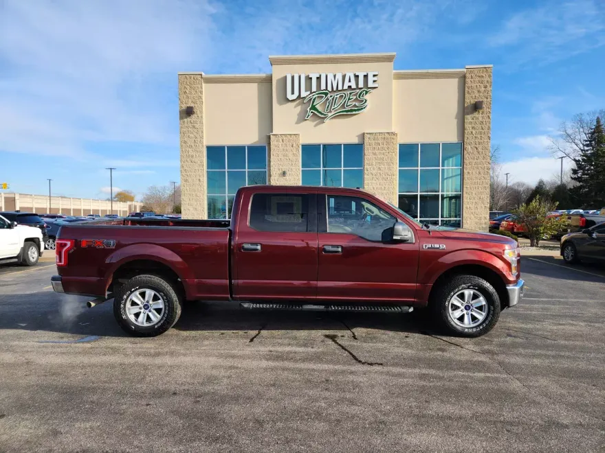 2017 Ford F-150 XLT photo 1