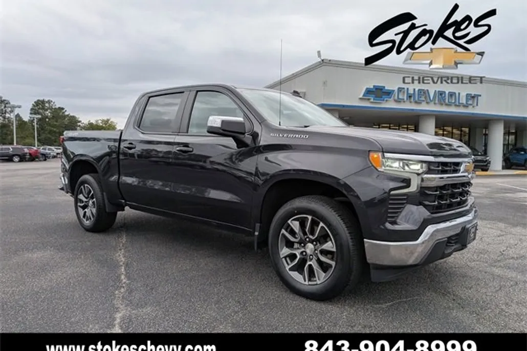 2022 Chevrolet Silverado 1500 LT photo 1