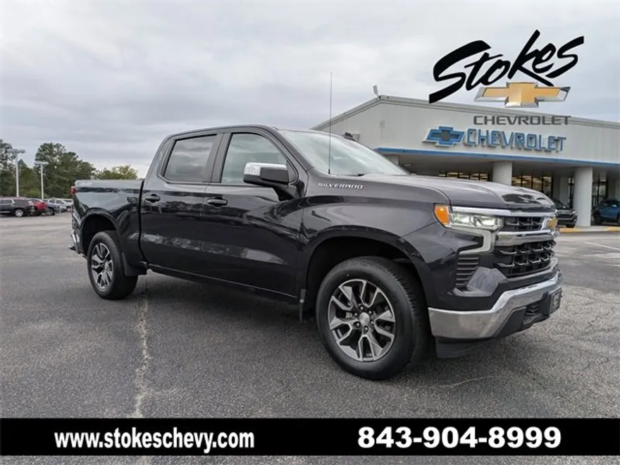 2022 Chevrolet Silverado 1500 LT photo 1
