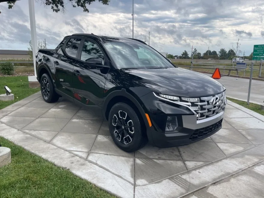 2024 Hyundai Santa Cruz SEL photo 1