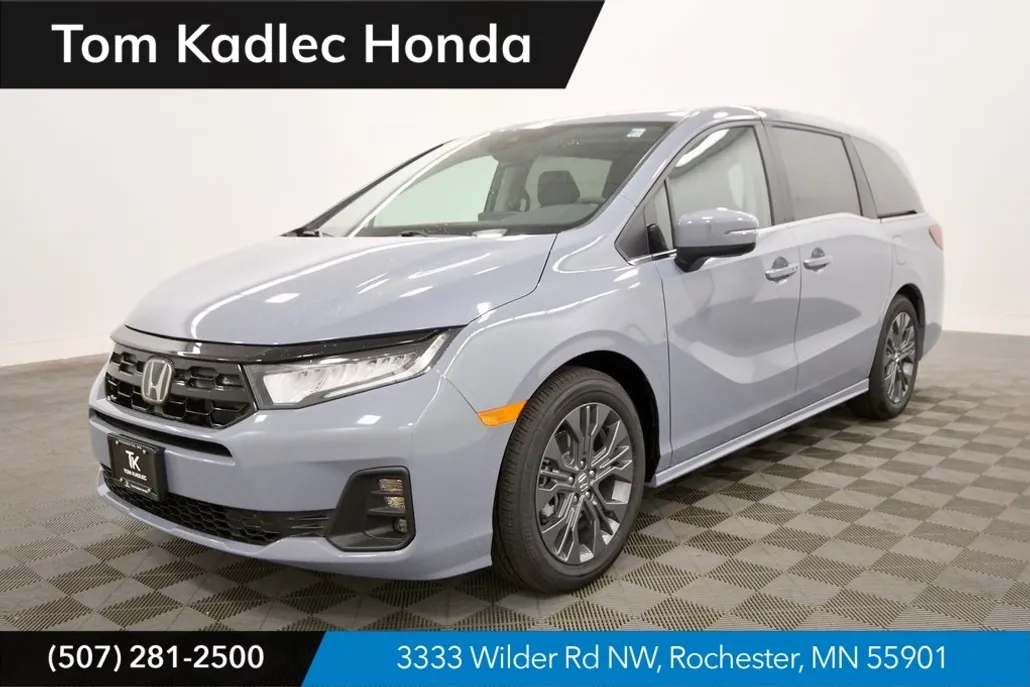 2026 Honda Odyssey Touring photo 1