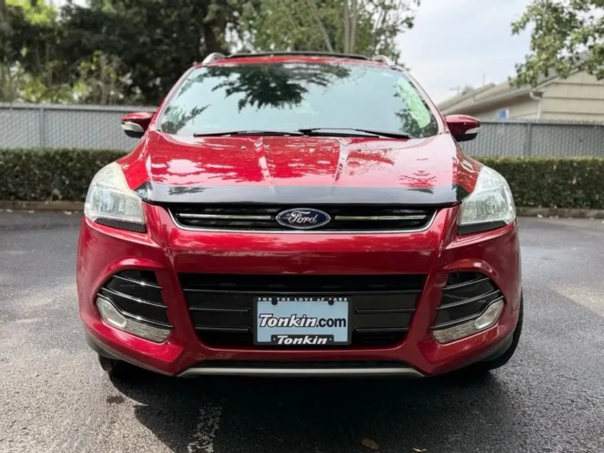 2015 Ford Escape Titanium photo 1