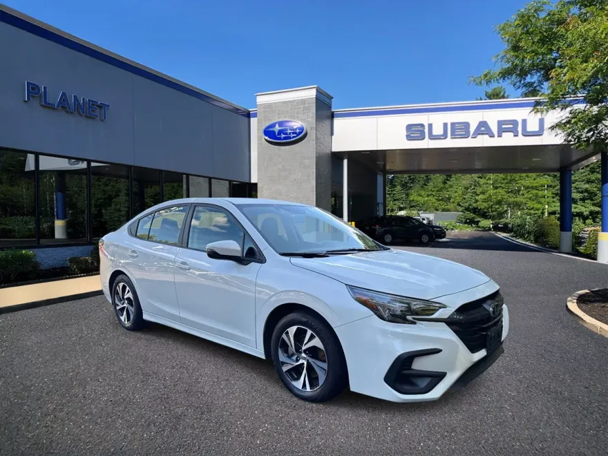2025 Subaru Legacy Premium photo 1