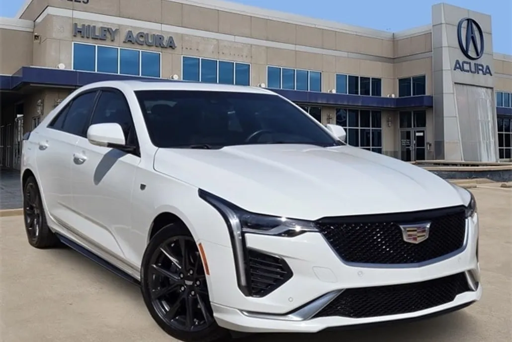 2023 Cadillac CT4 Sport photo 1