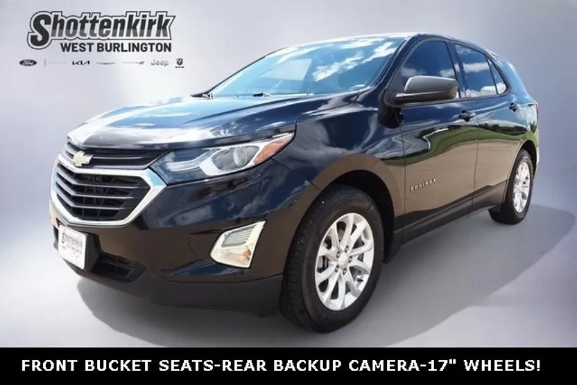 2018 Chevrolet Equinox LS photo 1