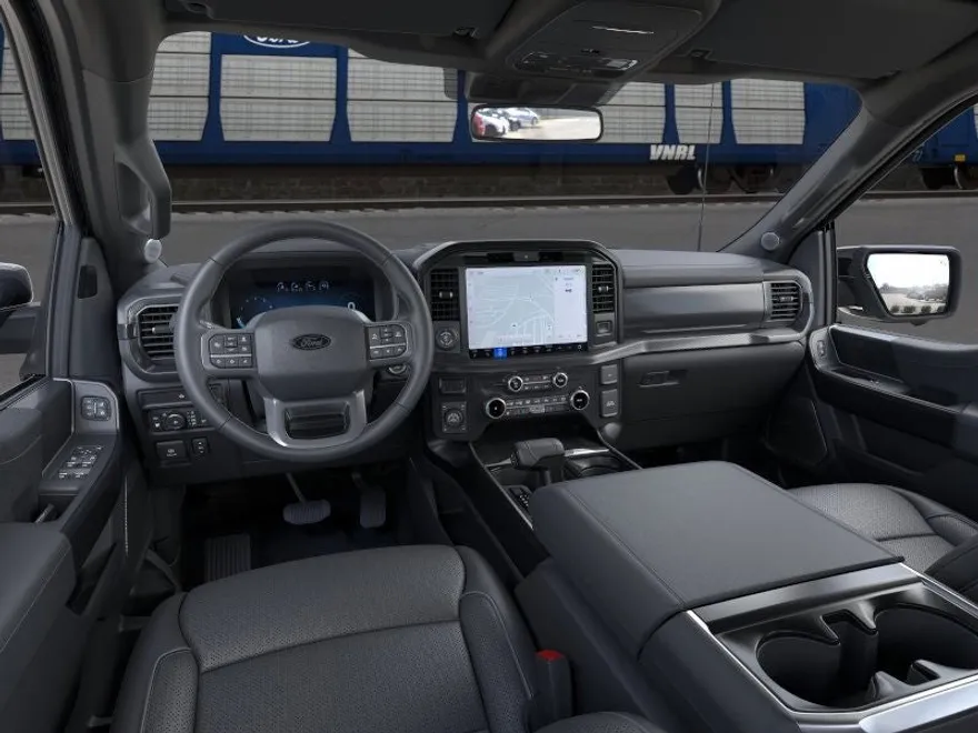 2025 Ford F-150 Lariat photo 1