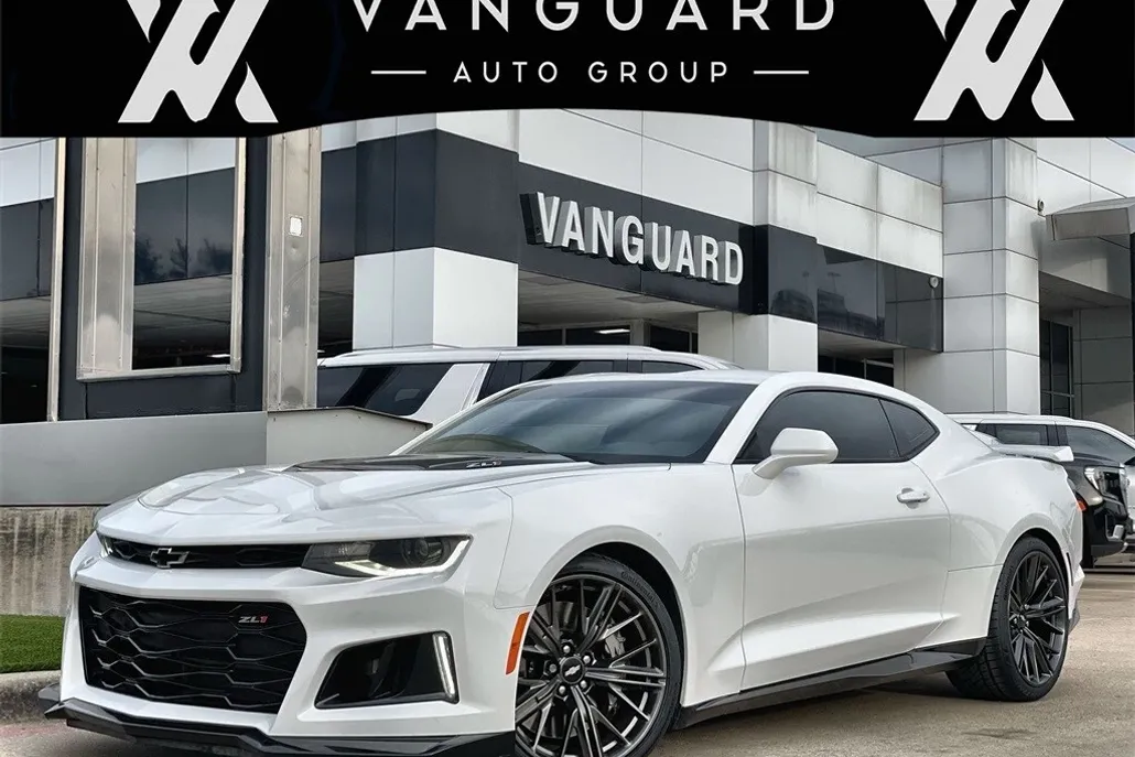 2019 Chevrolet Camaro ZL1 photo 1