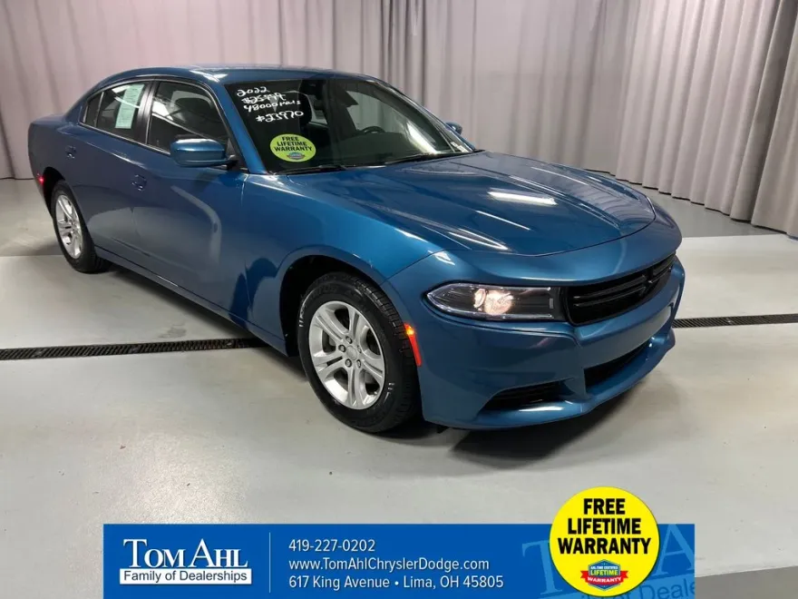 2022 Dodge Charger SXT photo 1