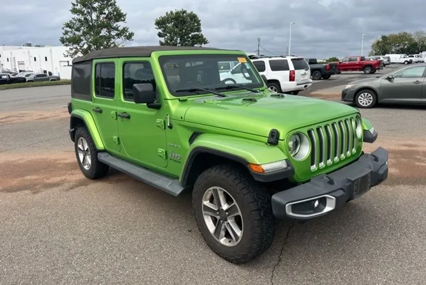2019 Jeep Wrangler Unlimited Sahara photo 1