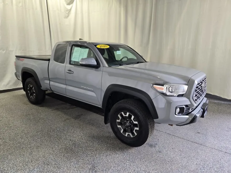 2020 Toyota Tacoma SR photo 1