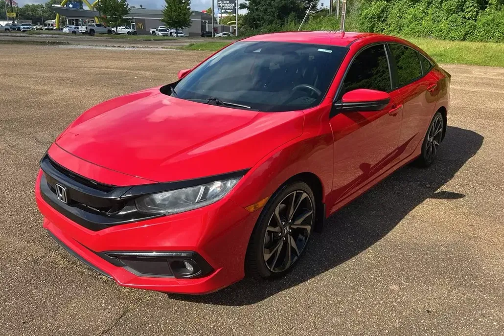 2020 Honda Civic Sport photo 1