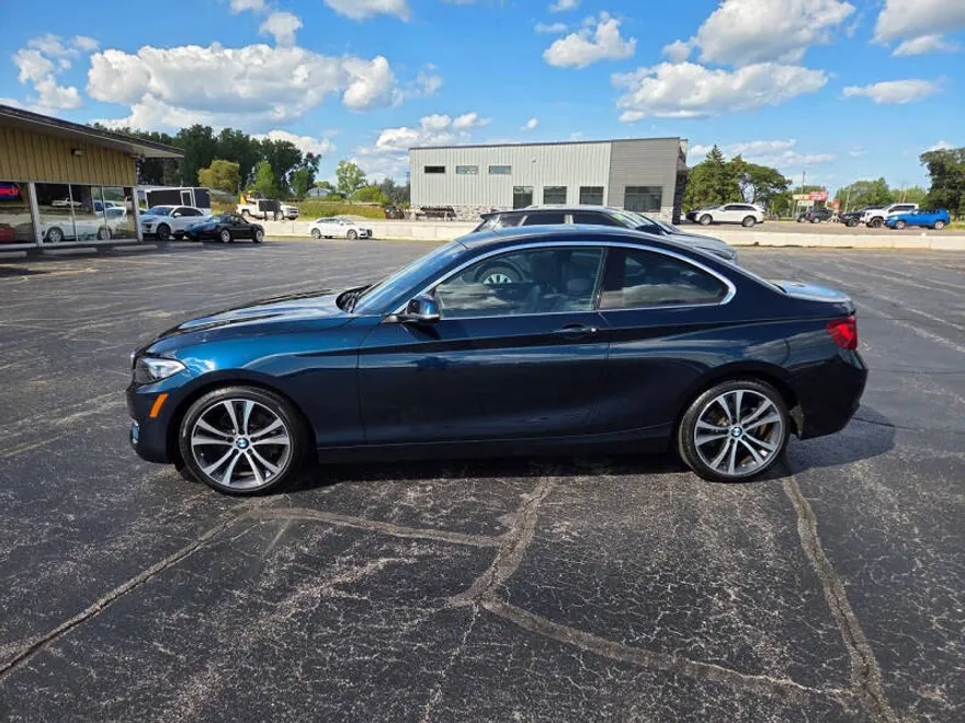 2017 Bmw 230i xDrive photo 1